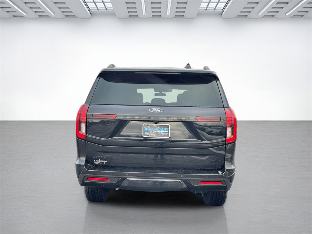 New 2025 Ford Expedition Max Platinum w/ Stealth Performance Package image 4
