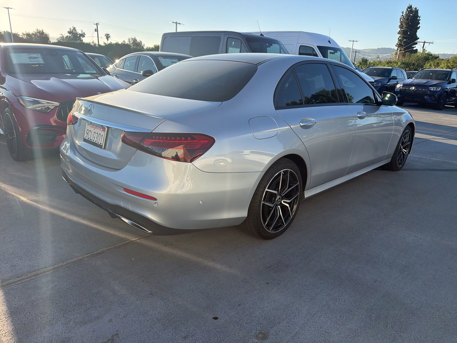 Used 2022 Mercedes-Benz E 350 Sedan image 4