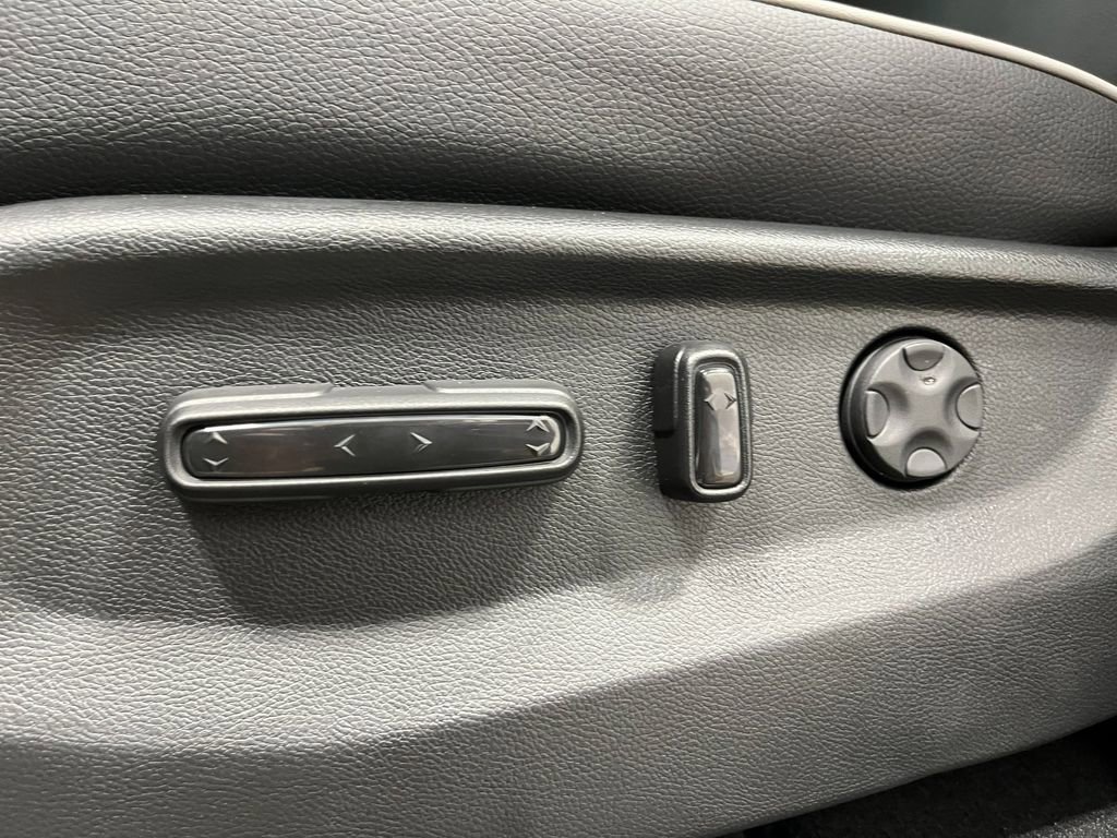 New 2026 Honda Odyssey Touring image 10