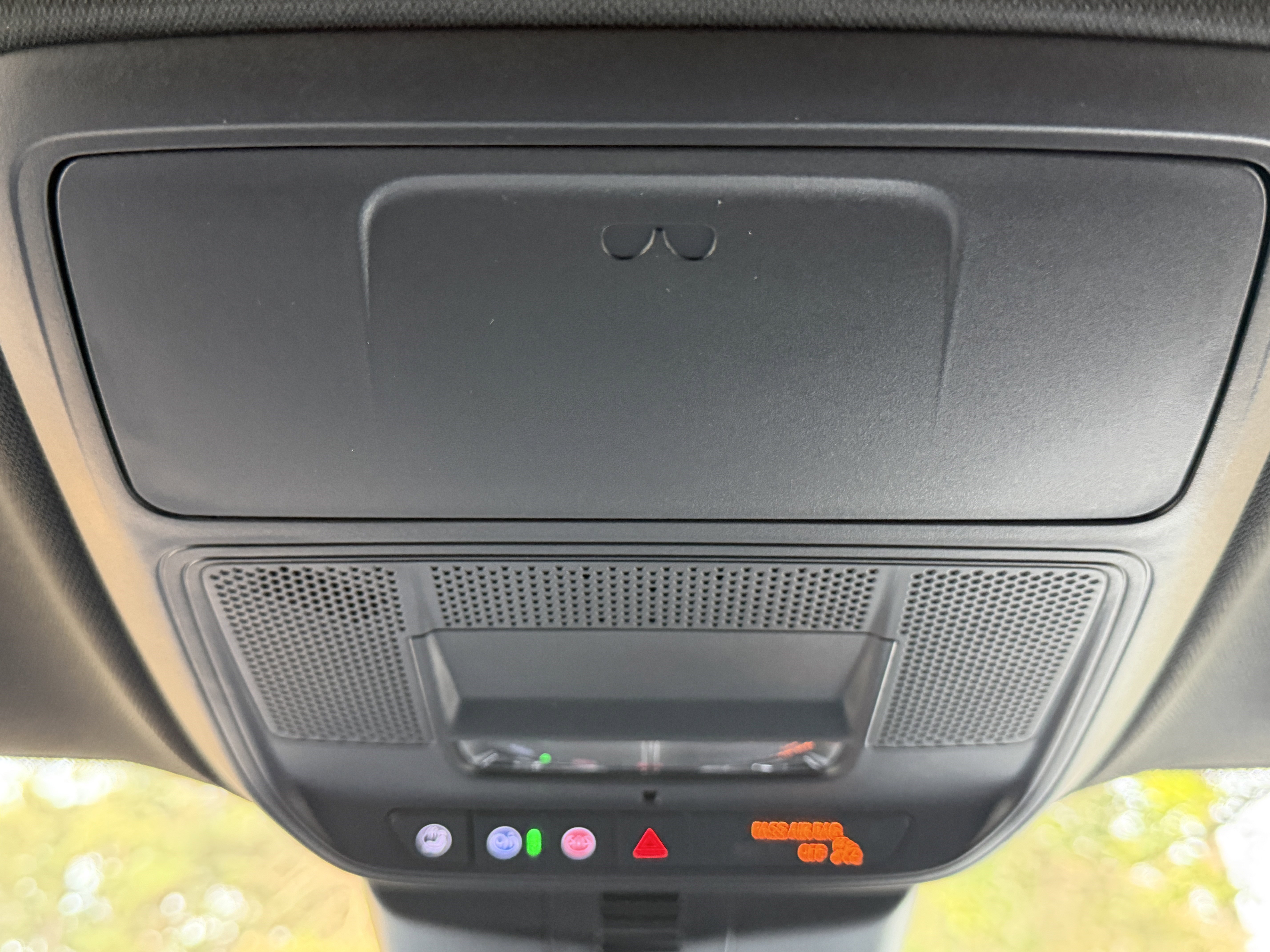 Used 2025 GMC Acadia Elevation image 38