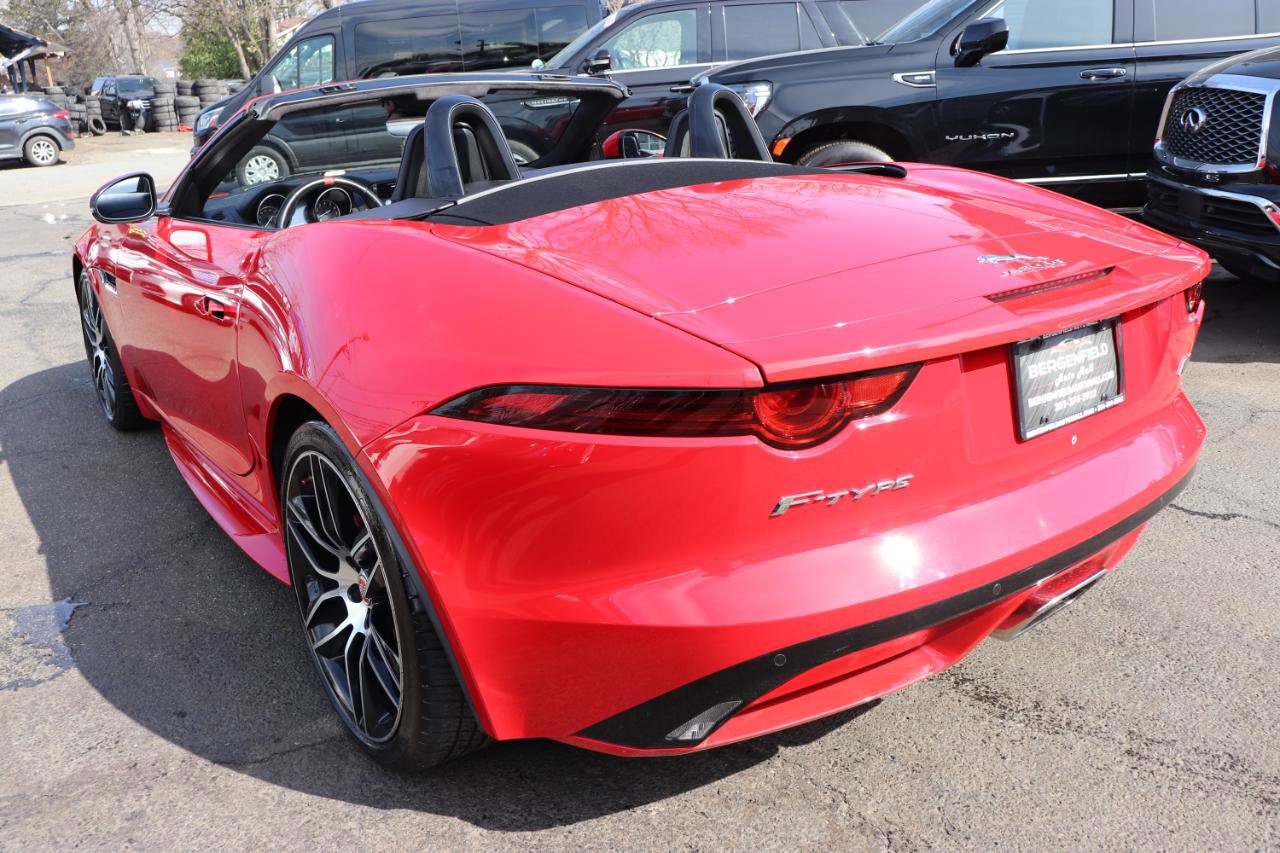 Used 2020 Jaguar F-TYPE Checkered Flag image 3