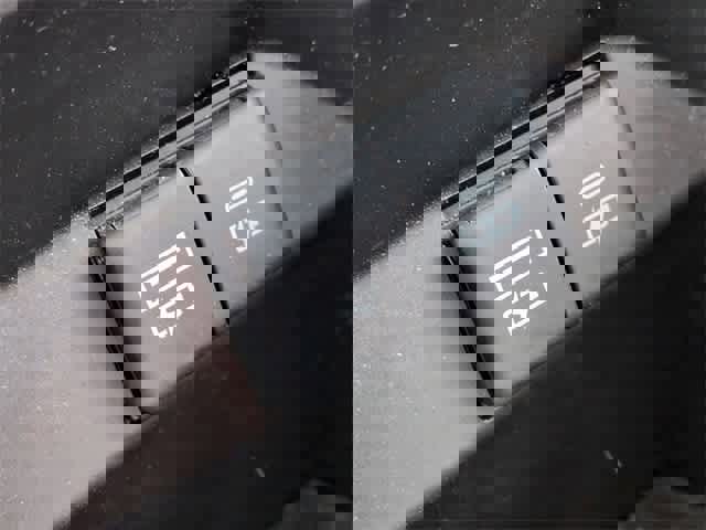 Used 2023 Toyota Camry SE image 30