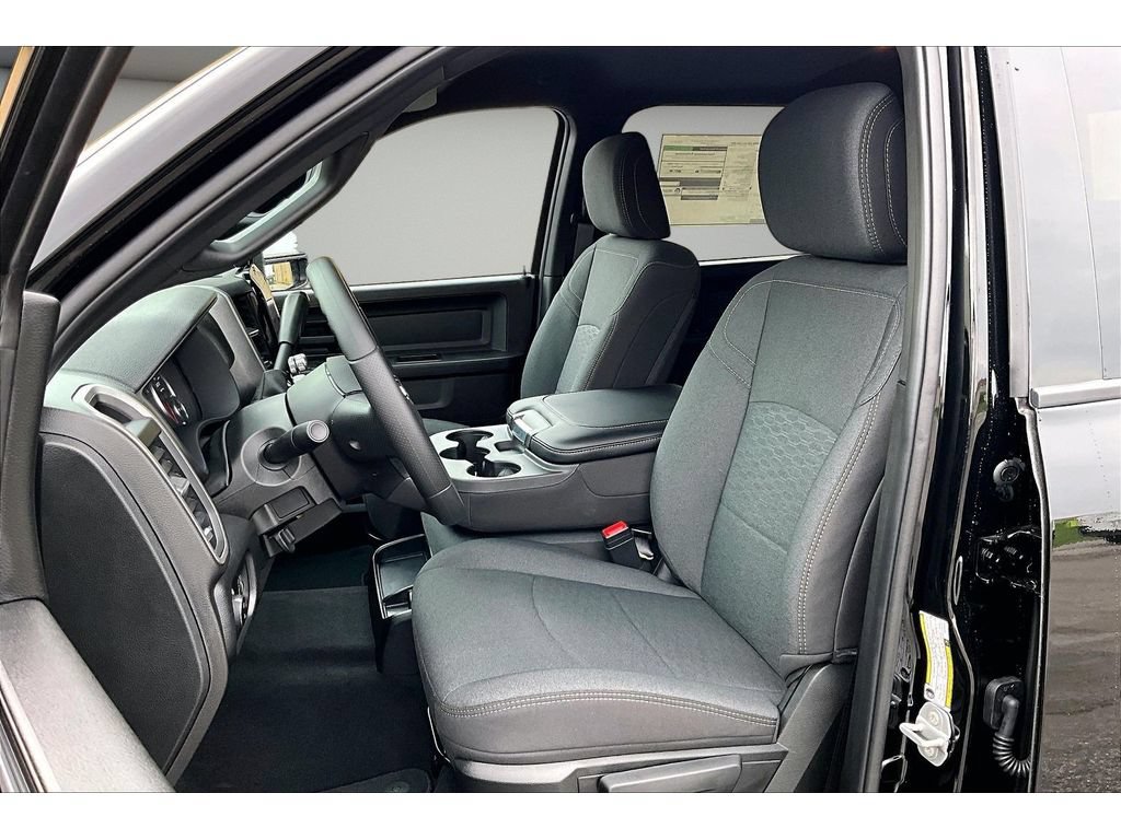 New 2026 RAM 3500 Tradesman AWD/4WD image 10