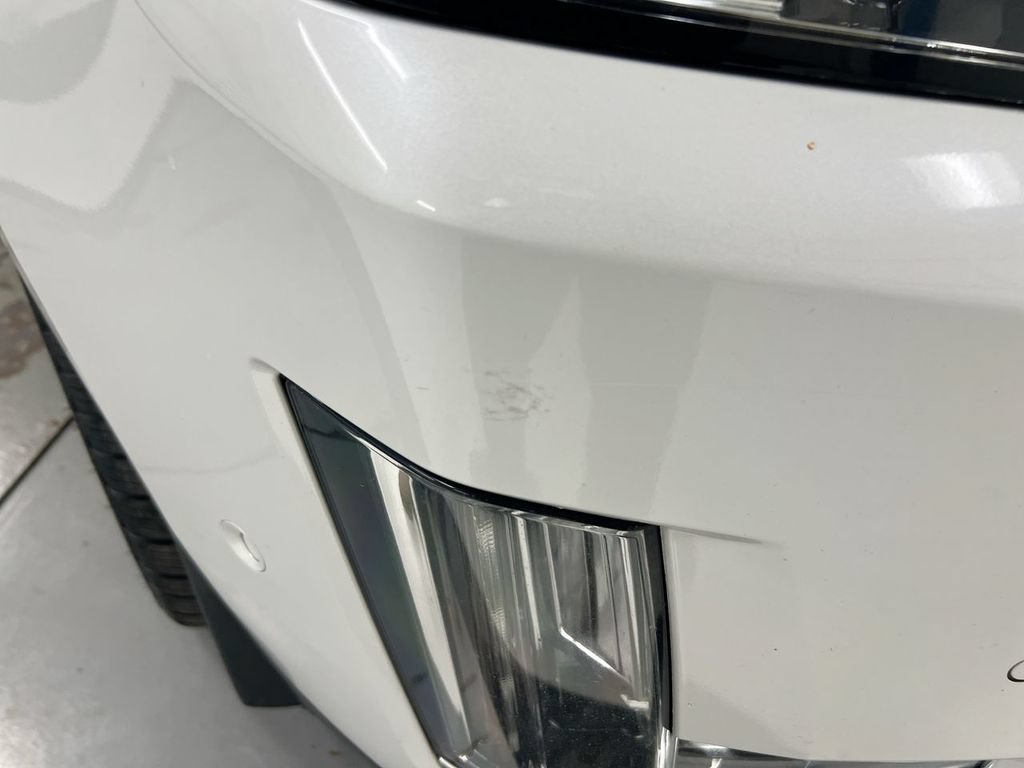 Used 2019 Cadillac Escalade ESV Luxury AWD/4WD image 33