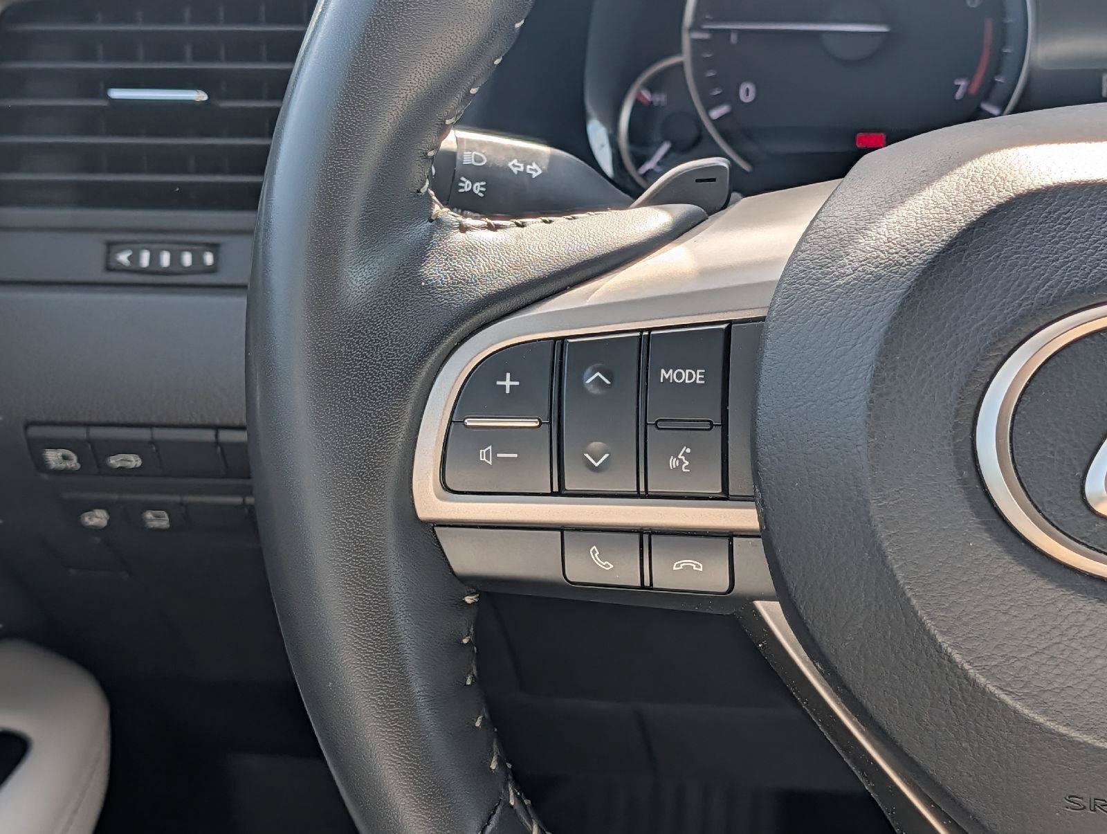 Certified 2022 Lexus RX 350 AWD w/ Premium Package image 12