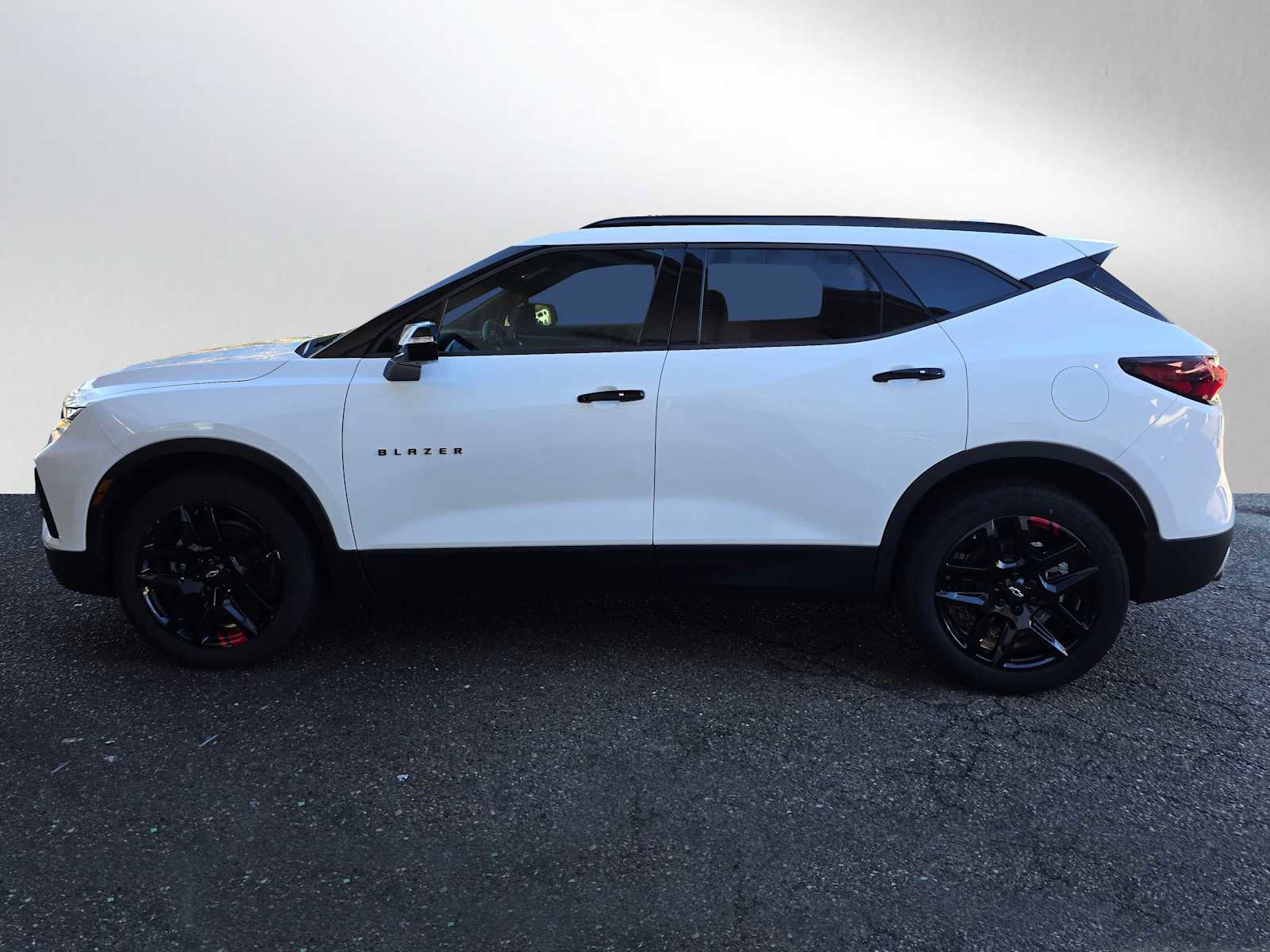 Used 2020 Chevrolet Blazer LT w/ Redline Edition image 6