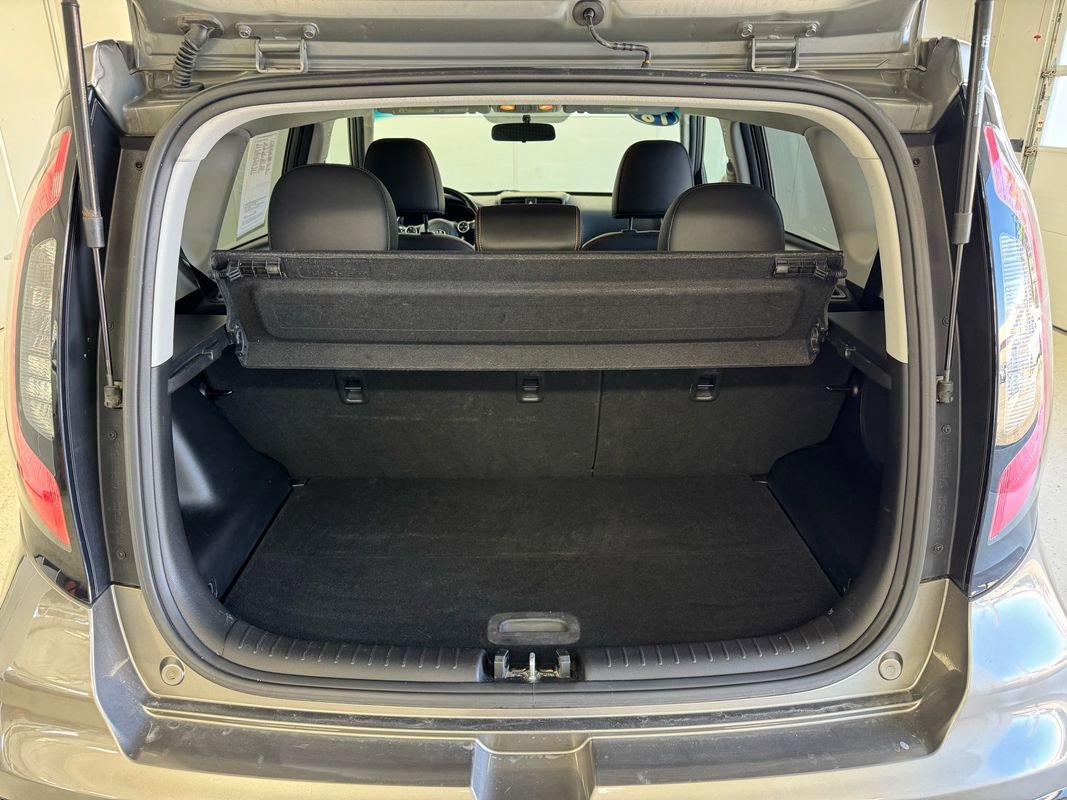 Used 2018 Kia Soul ! w/ Tech Package FWD image 6