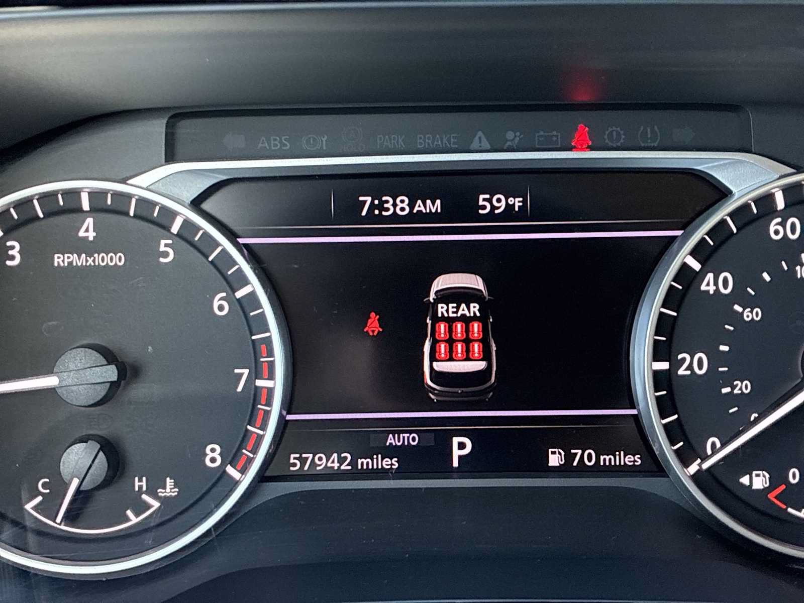 Used 2024 Nissan Pathfinder SV AWD/4WD image 10