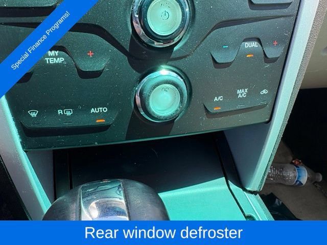 Used 2015 Ford Explorer XLT w/ Equipment Group 202A FWD image 20
