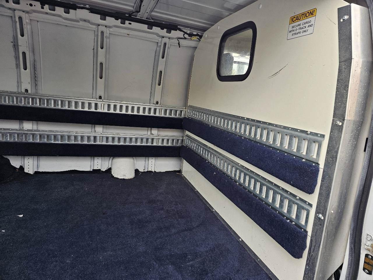 Used 2019 Chevrolet Express 2500 RWD image 16