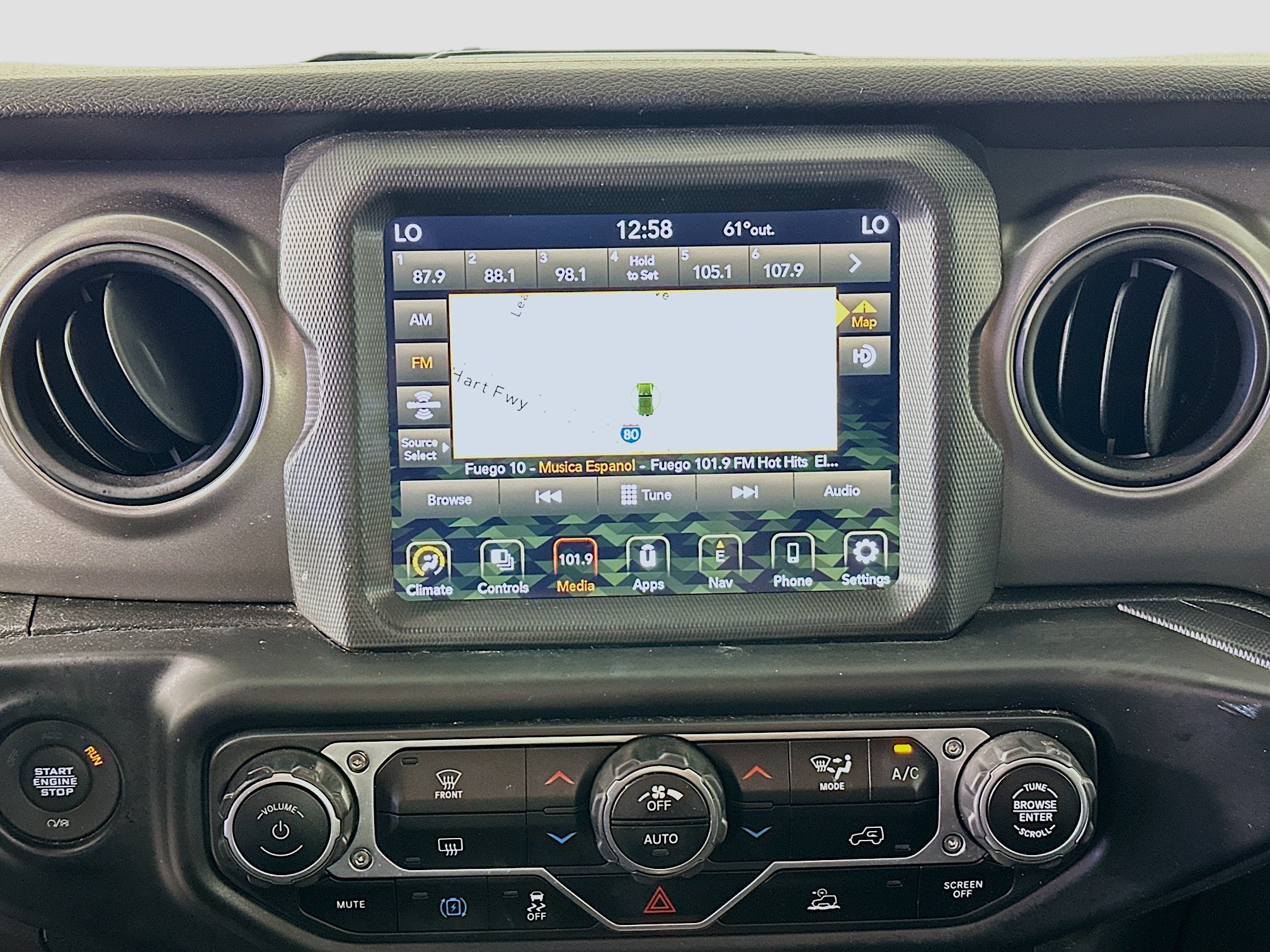 Used 2023 Jeep Wrangler Unlimited AWD/4WD image 19