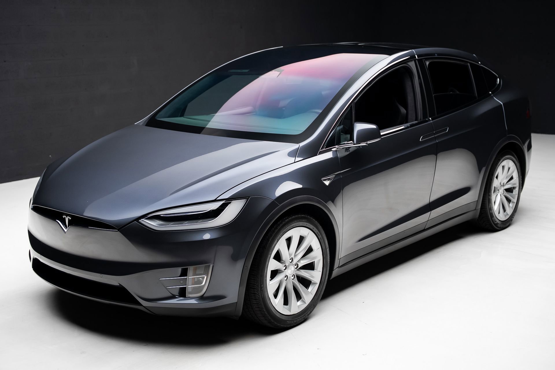 Used 2018 Tesla Model X 75D AWD/4WD image 5