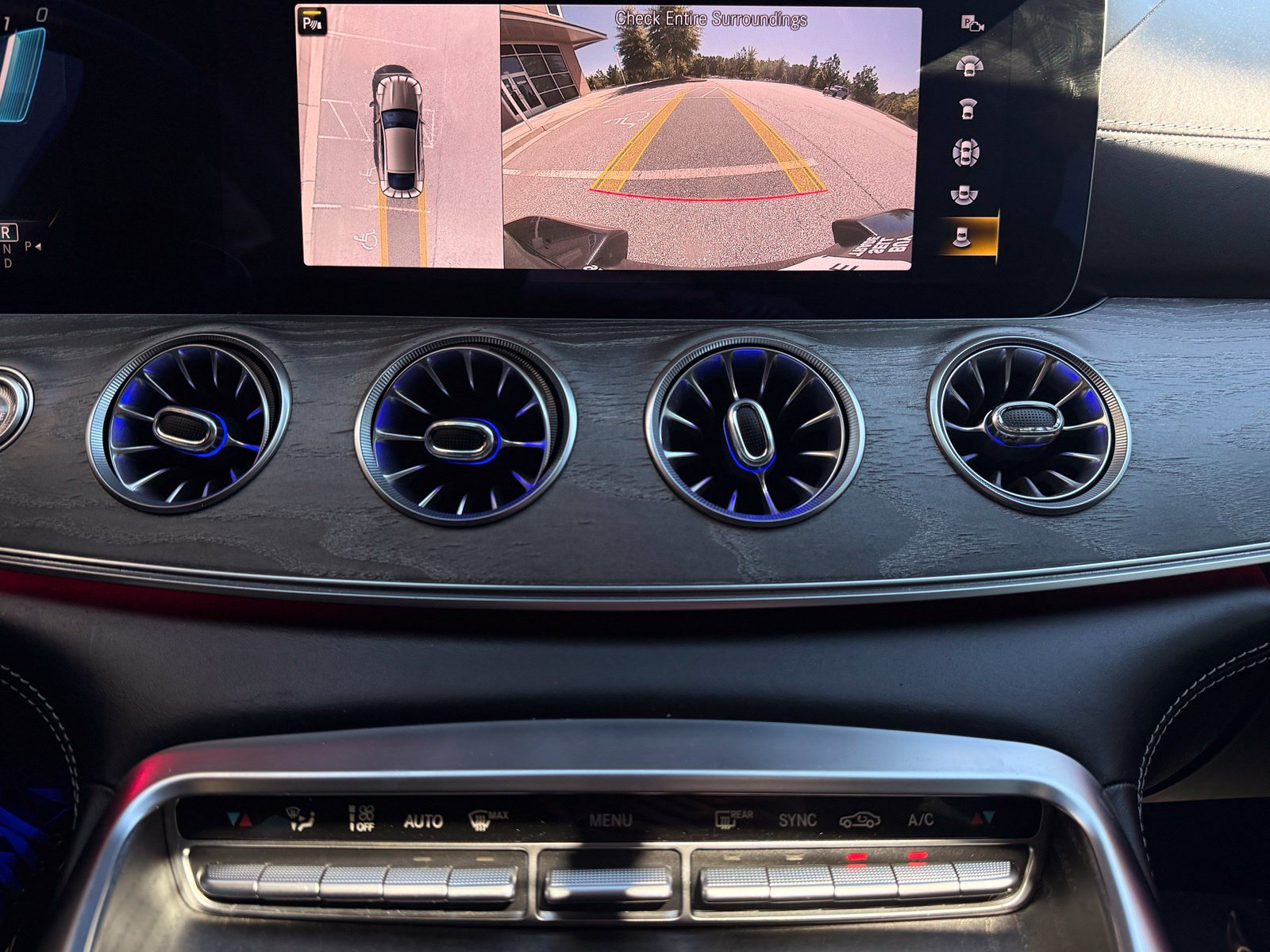 Used 2021 Mercedes-Benz AMG GT 43 image 31