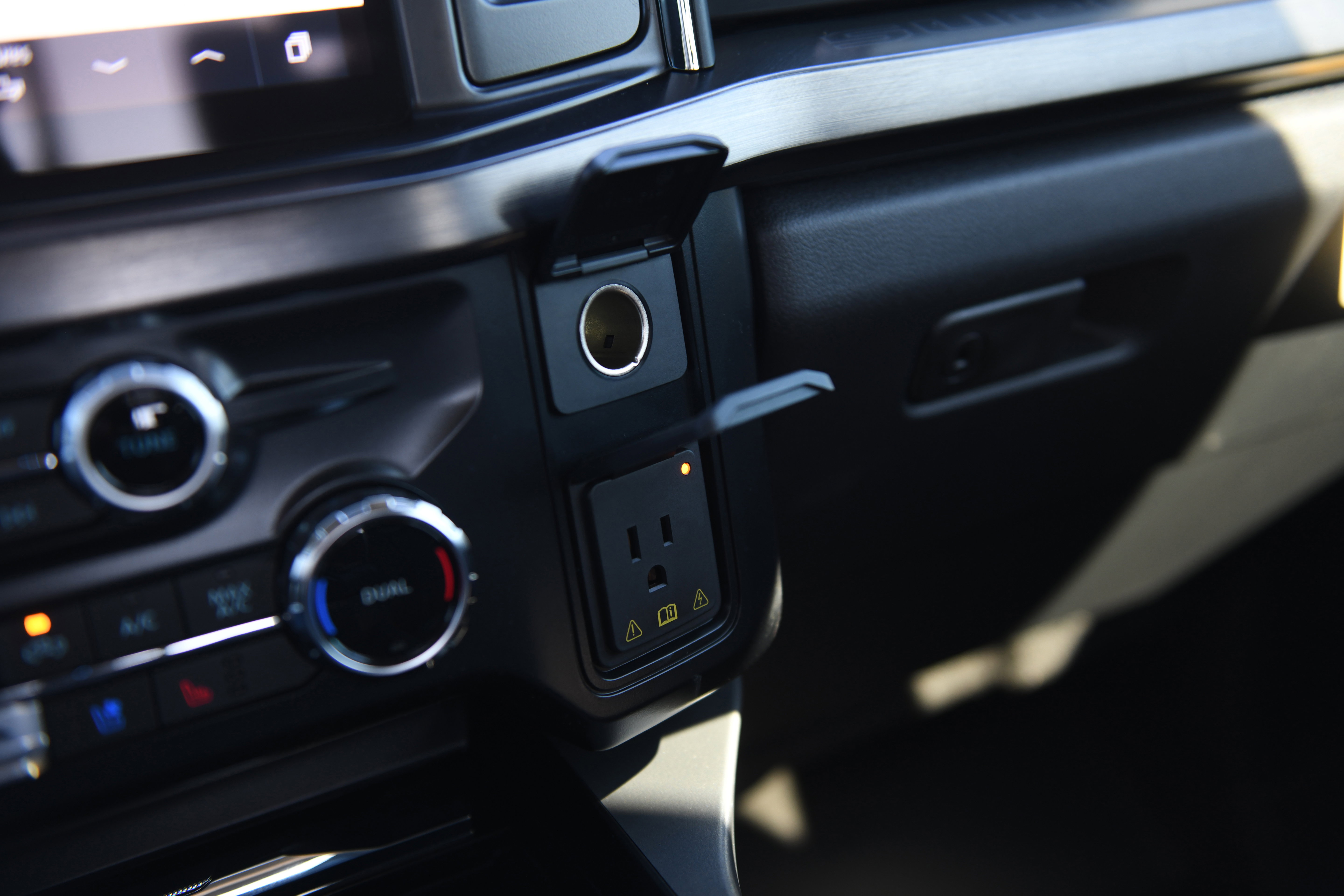 New 2026 Ford F250 Lariat w/ Tremor Off-Road Package image 33