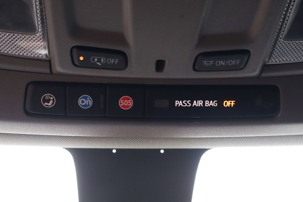 Used 2022 GMC Sierra 2500 SLE w/ SLE Convenience Package image 31