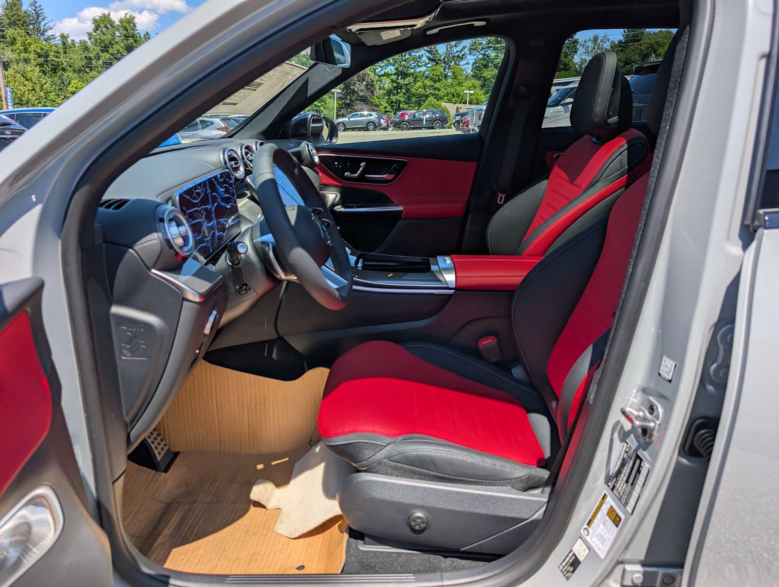 New 2026 Mercedes-Benz GLC 300 4MATIC image 4