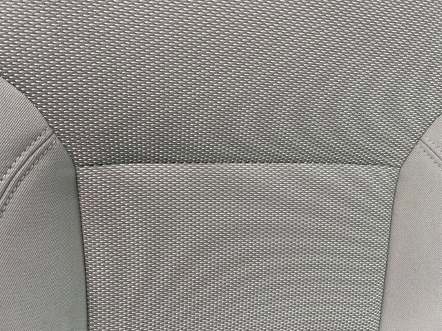 Used 2023 Chevrolet Traverse LS image 35