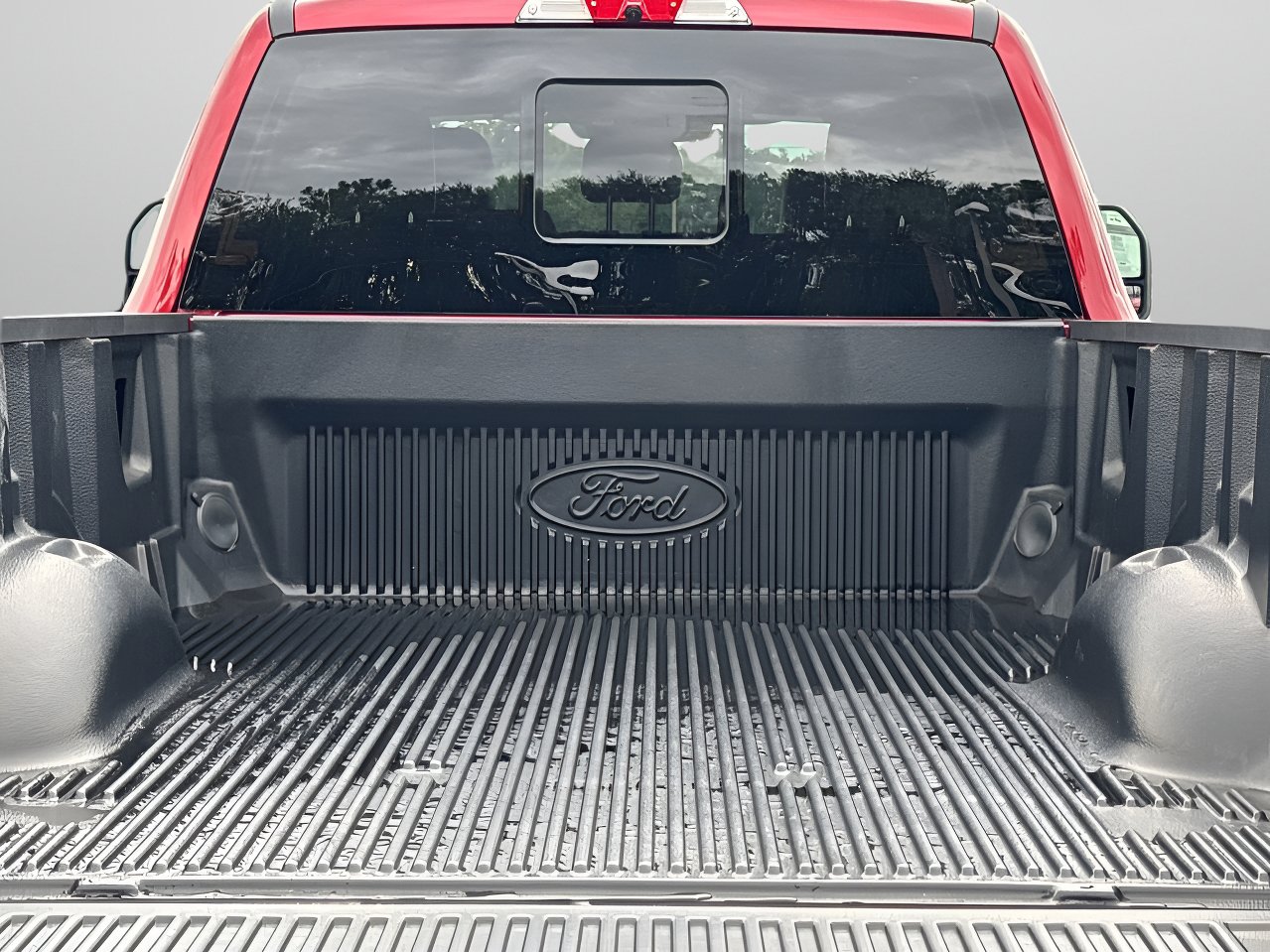 New 2026 Ford F250 Platinum image 34