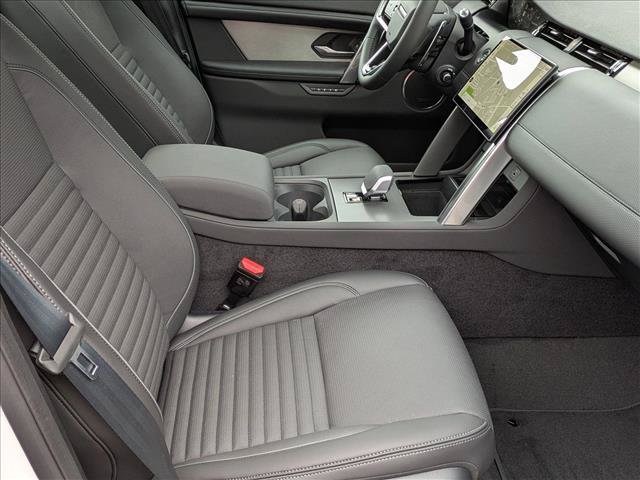 New 2026 Land Rover Discovery Sport Landmark AWD/4WD image 18