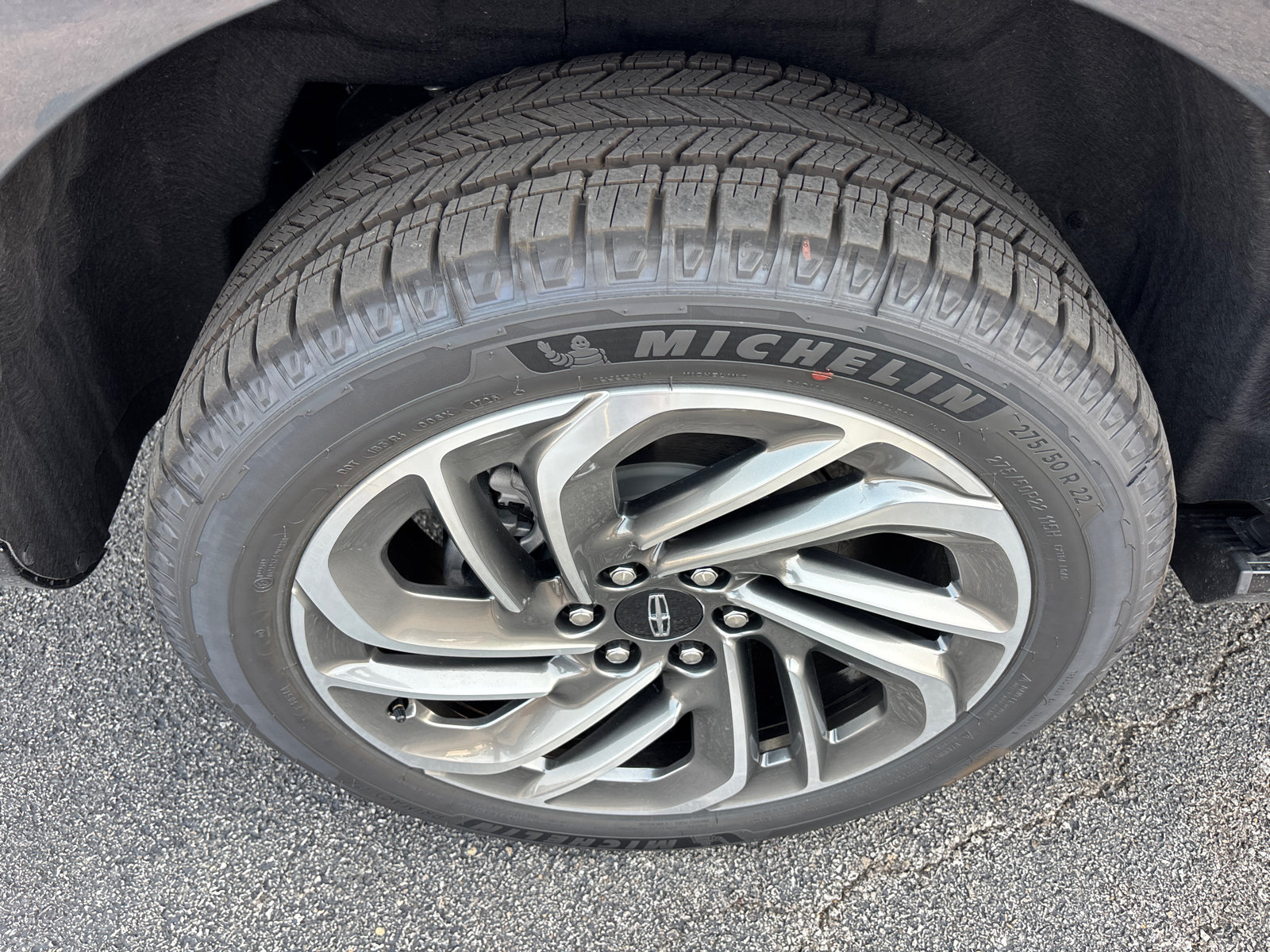 New 2026 Lincoln Navigator L Reserve AWD/4WD image 10