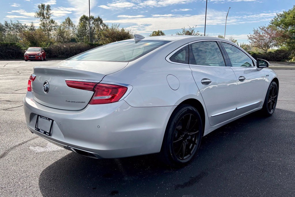 Used 2017 Buick LaCrosse Essence FWD image 8