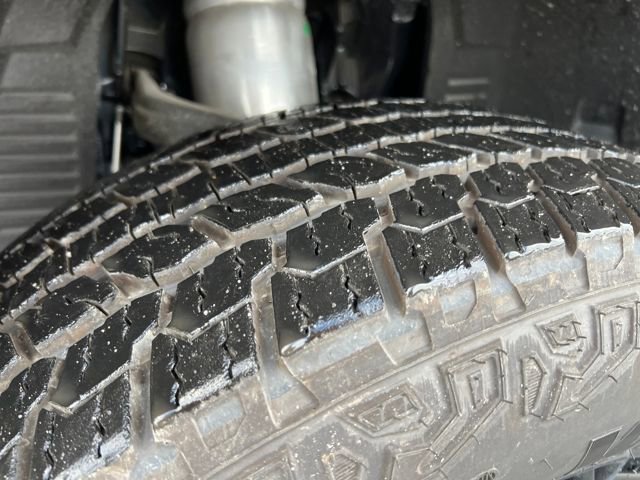 New 2025 GMC Hummer EV 3X w/ LPO, Dark Essentials Package image 15