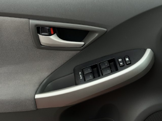 Used 2010 Toyota Prius Five FWD image 22