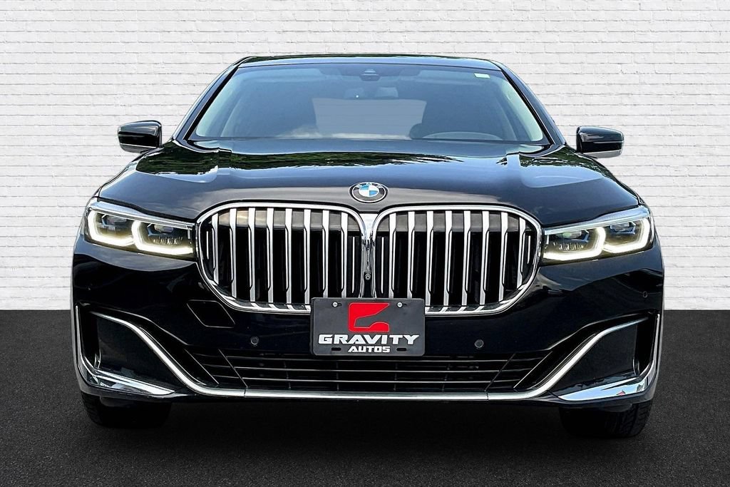 Used 2020 BMW 745e xDrive AWD/4WD image 2