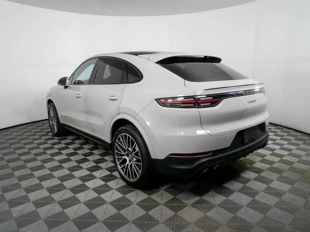 Certified 2023 Porsche Cayenne Platinum Edition AWD/4WD image 3