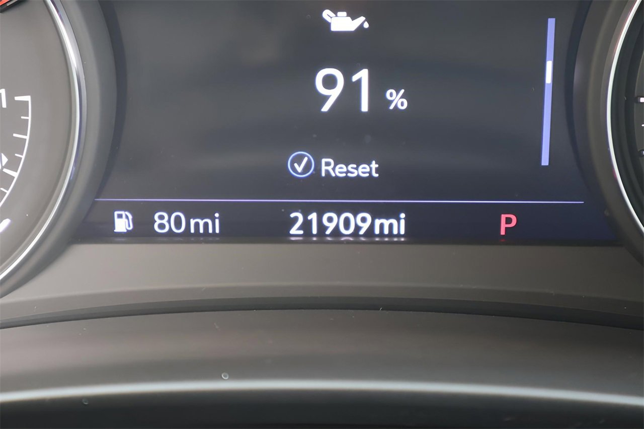 Certified 2023 Cadillac XT4 Sport w/ Enhanced Visibility Package image 19