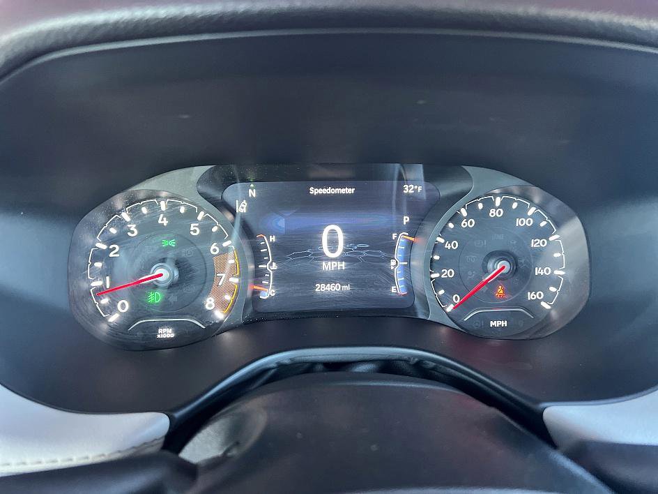 Used 2023 Jeep Compass Limited image 23