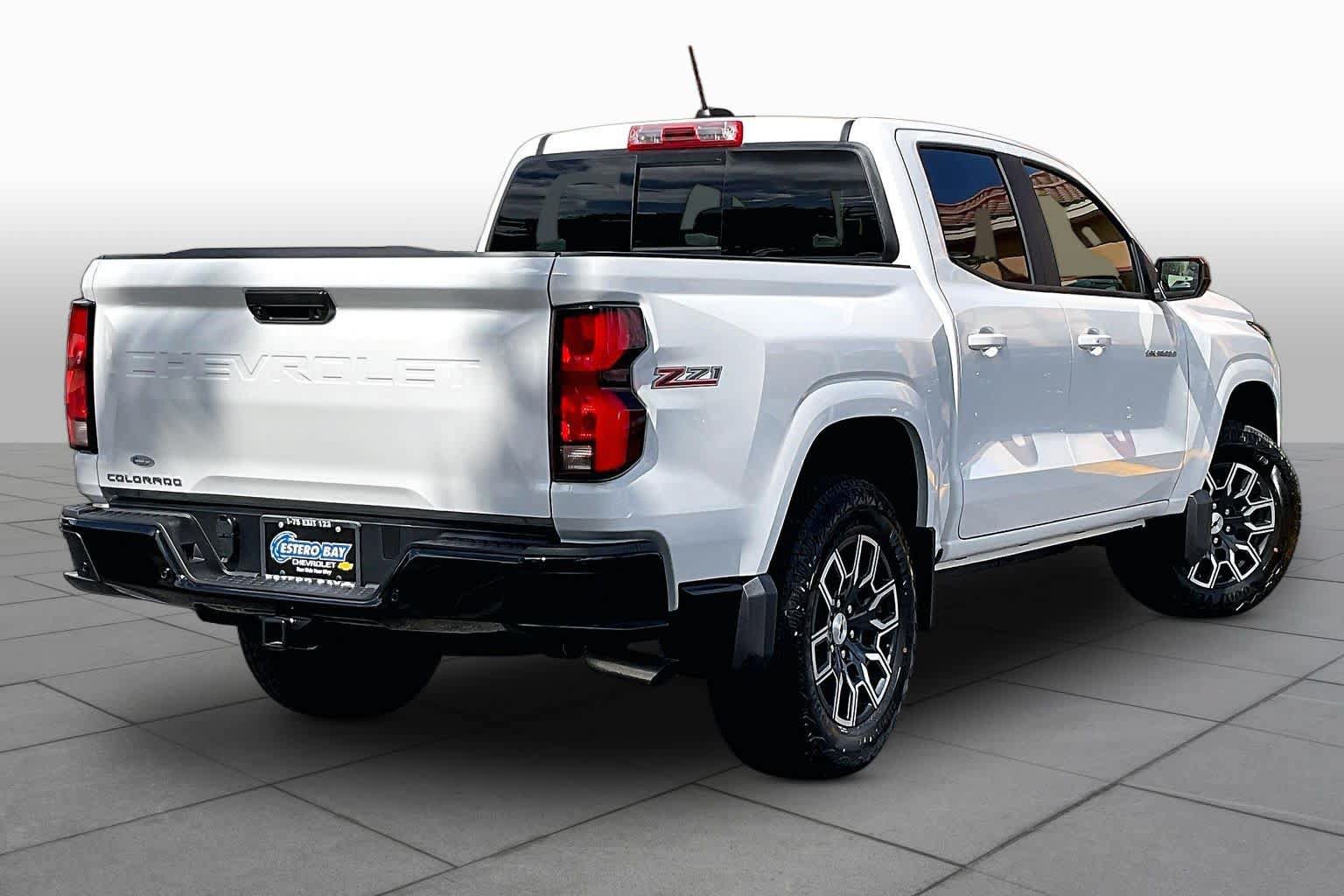 Used 2026 Chevrolet Colorado Z71 AWD/4WD image 13