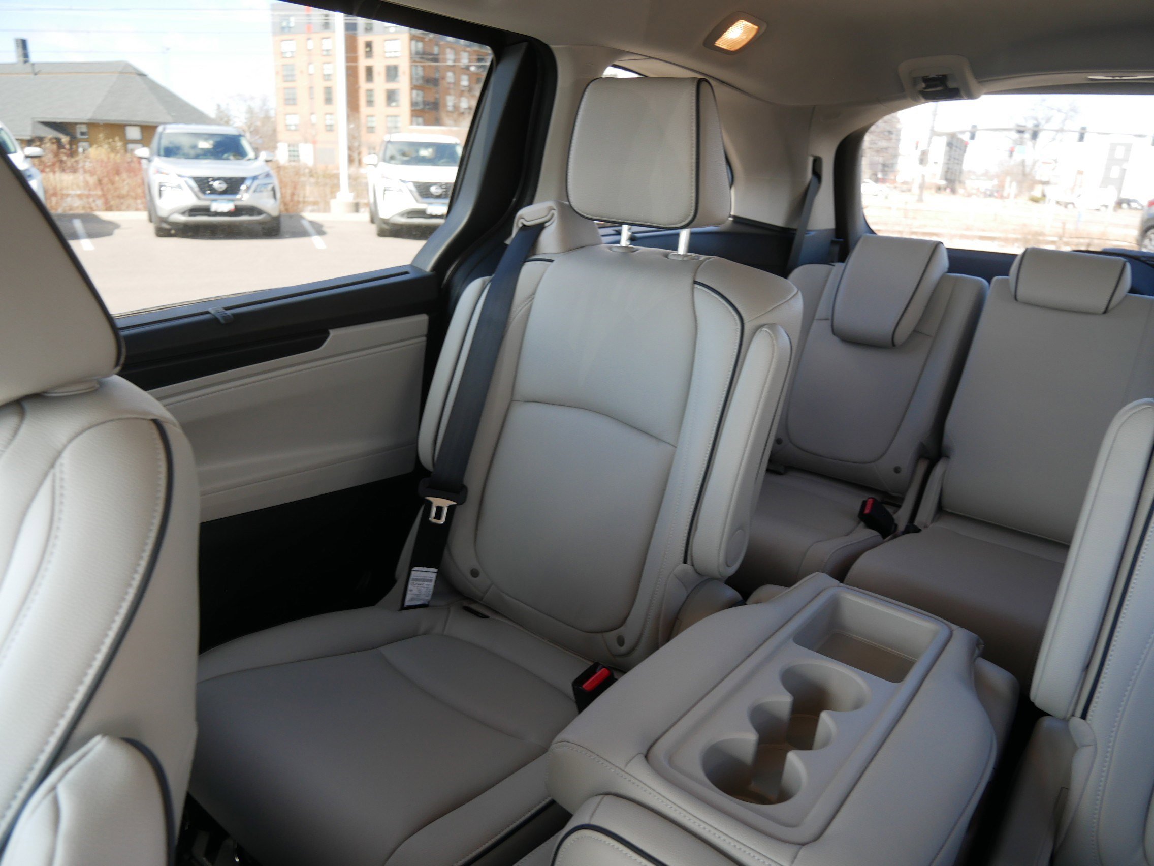 Certified 2026 Honda Odyssey Touring image 12