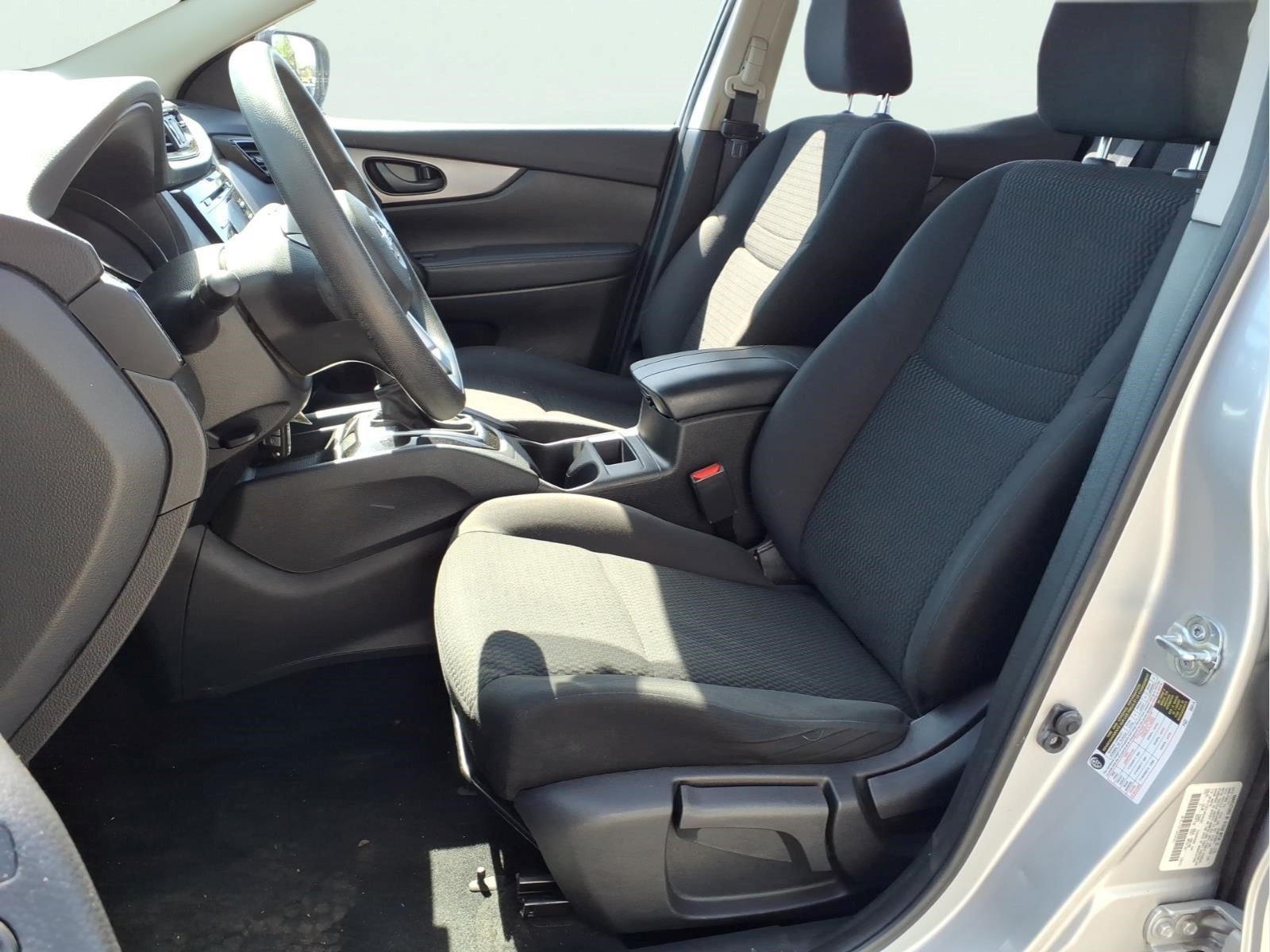 Used 2018 Nissan Rogue Sport S w/ S Appearance Package AWD/4WD image 8