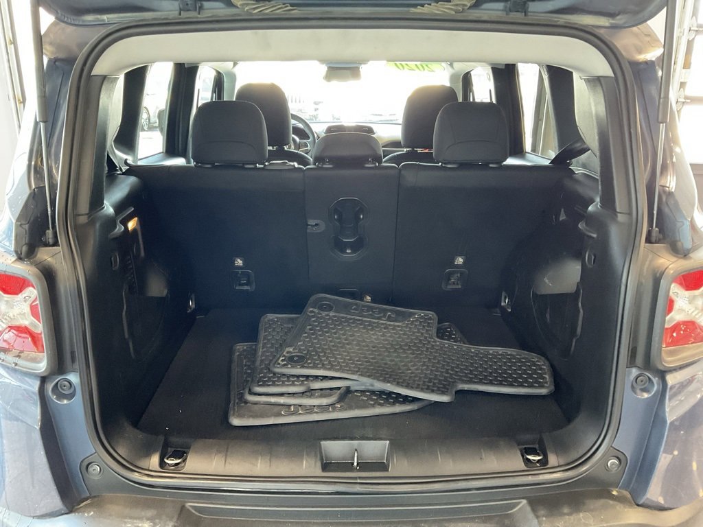 Used 2020 Jeep Renegade Trailhawk w/ Popular Equipment Group image 16