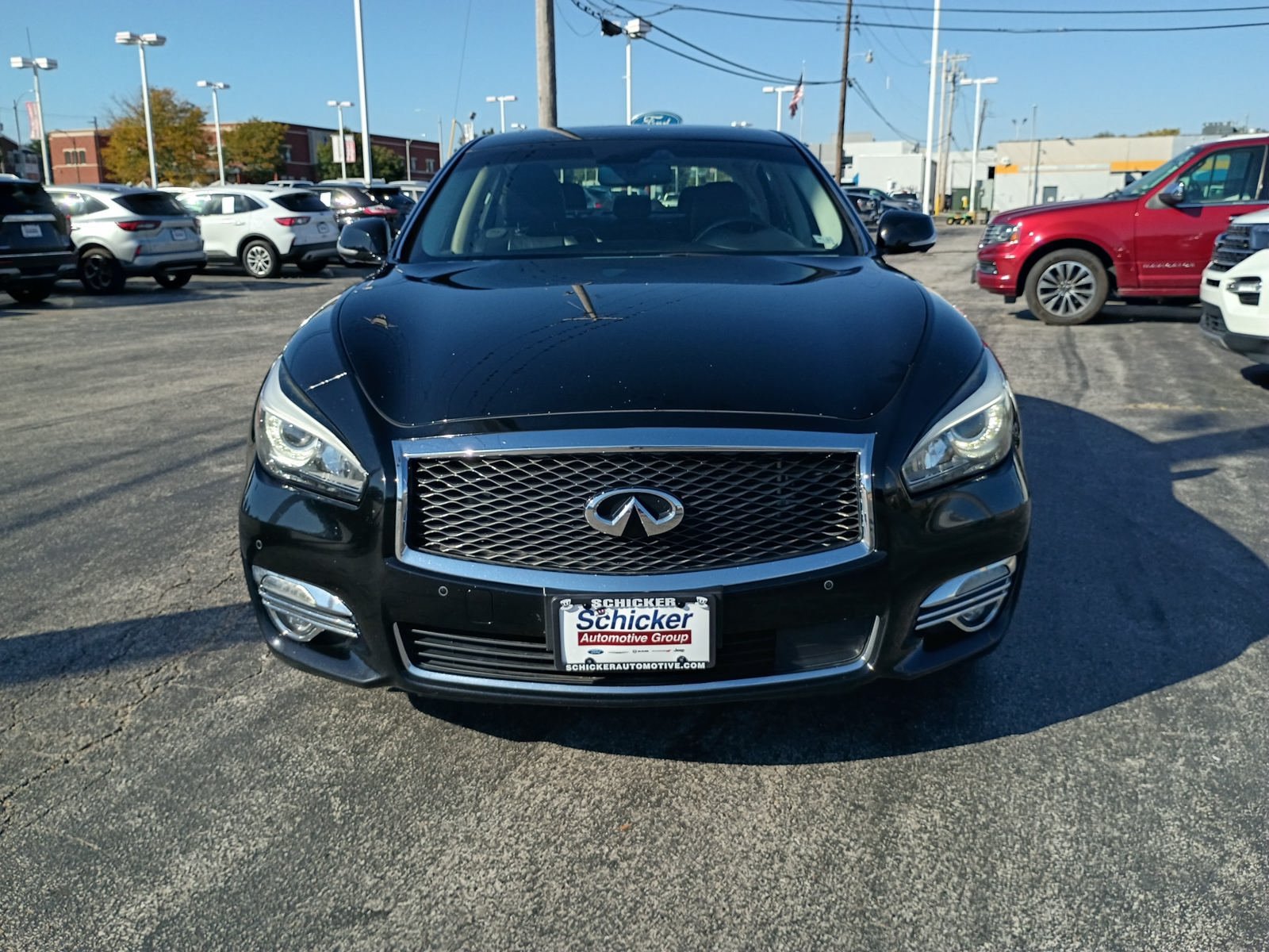 Used 2018 INFINITI Q70 L 3.7 w/ Sensory Package AWD/4WD image 4
