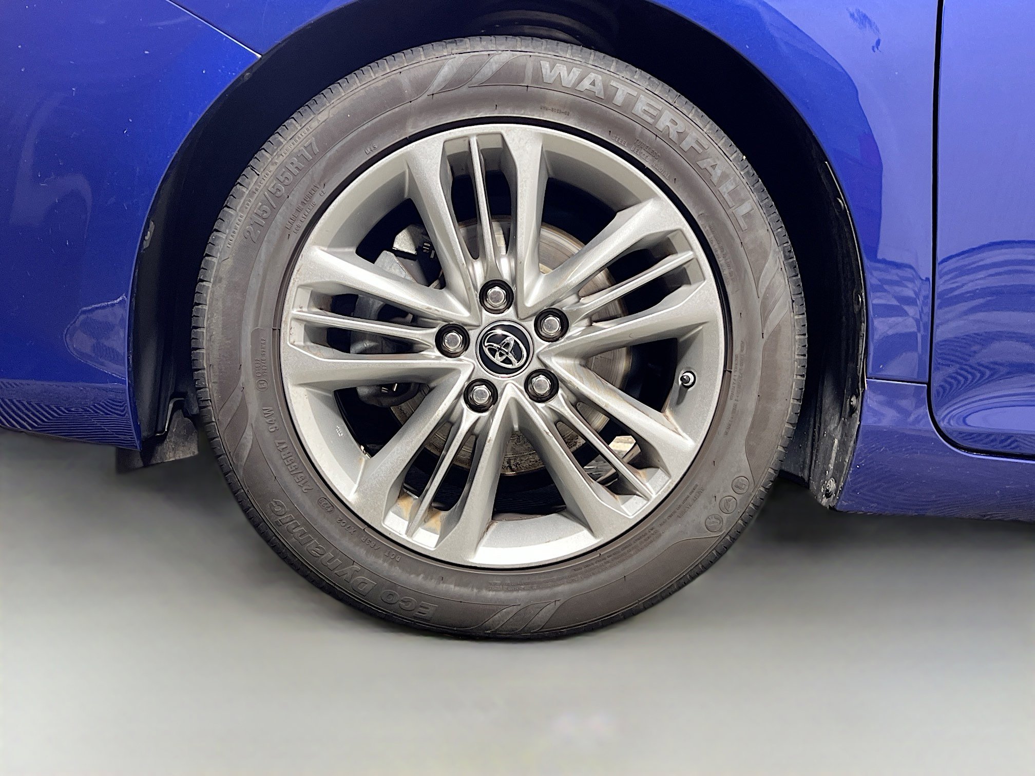 Used 2015 Toyota Camry SE image 14