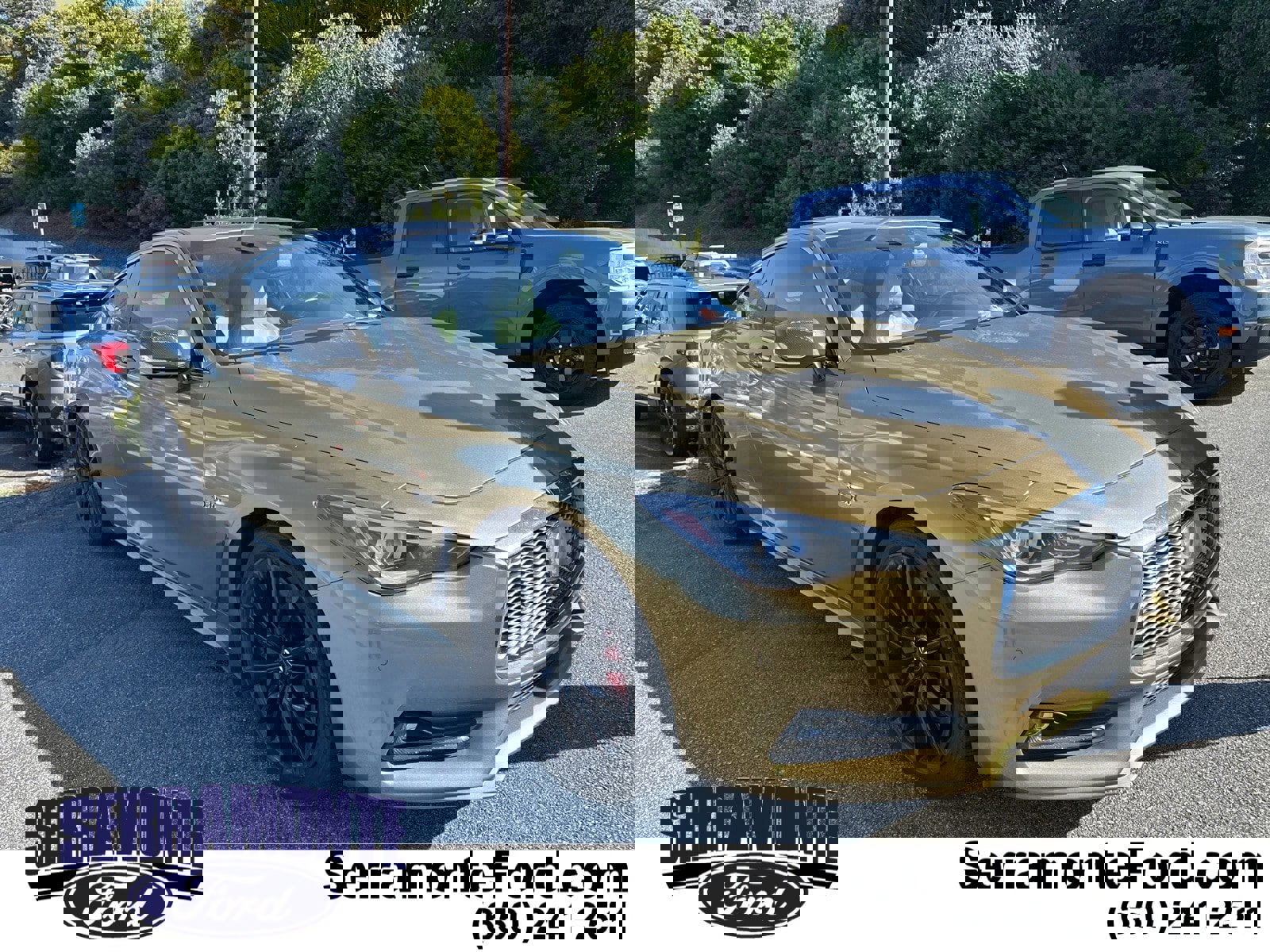 Used 2017 INFINITI Q60 Red Sport 400