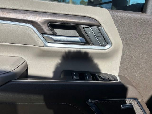 Used 2024 Chevrolet Silverado 2500 LTZ w/ LTZ Convenience Package image 24