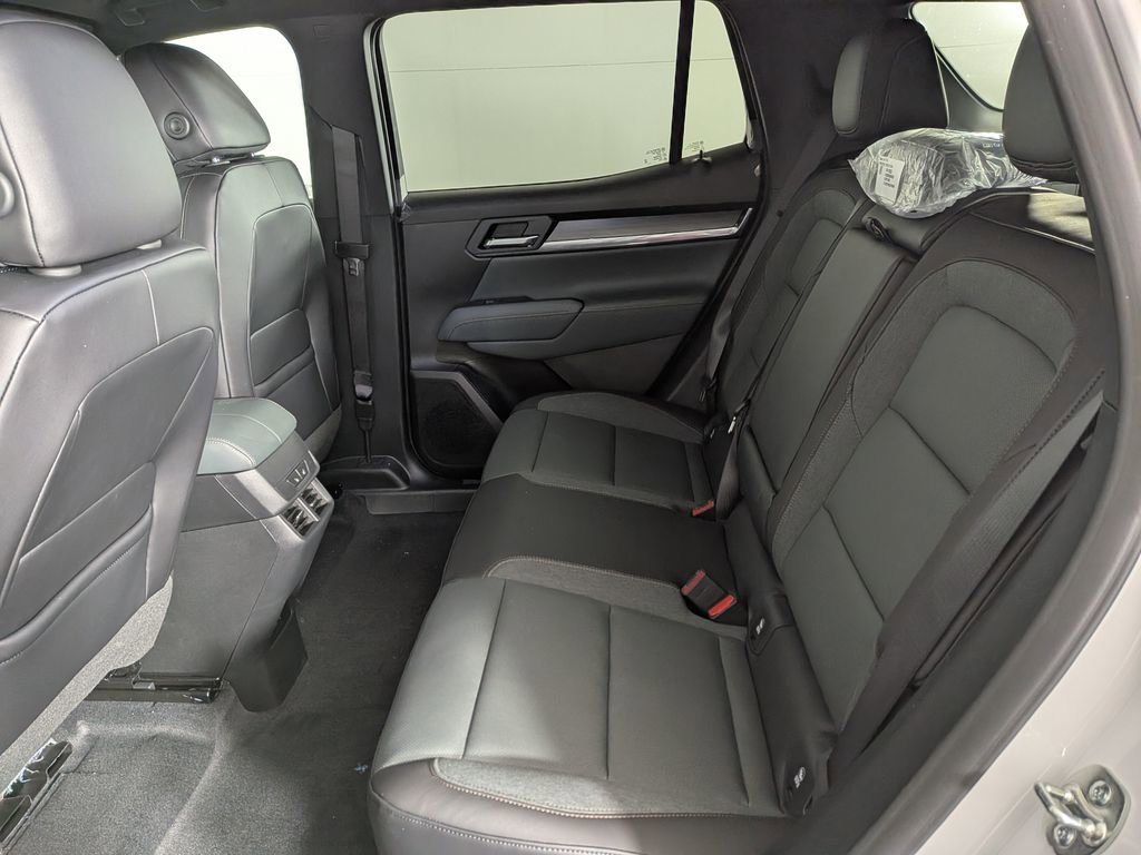 New 2026 GMC Terrain AT4 w/ Convenience Package III AWD/4WD image 32
