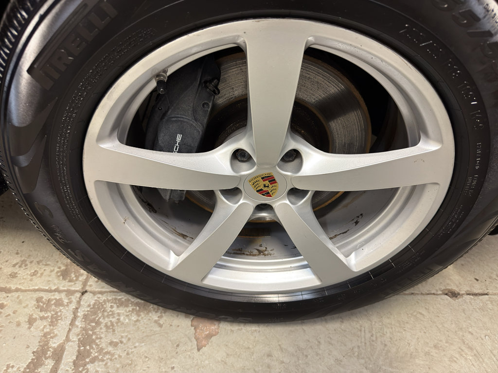 Used 2017 Porsche Macan AWD/4WD image 34