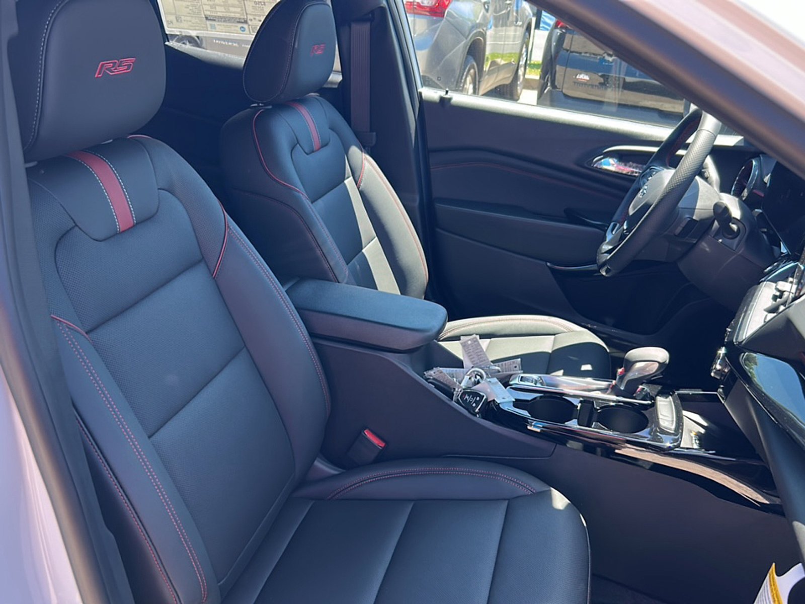 New 2026 Chevrolet Trax RS w/ Sunroof Package FWD image 13