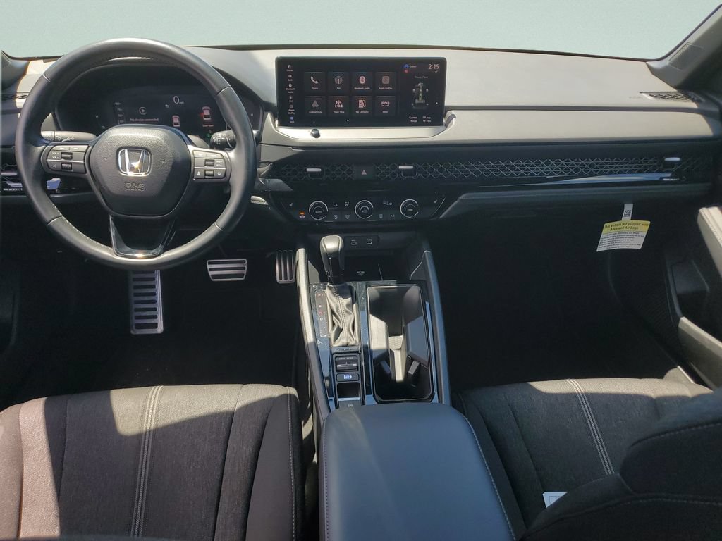 Used 2025 Honda Accord Sport image 11