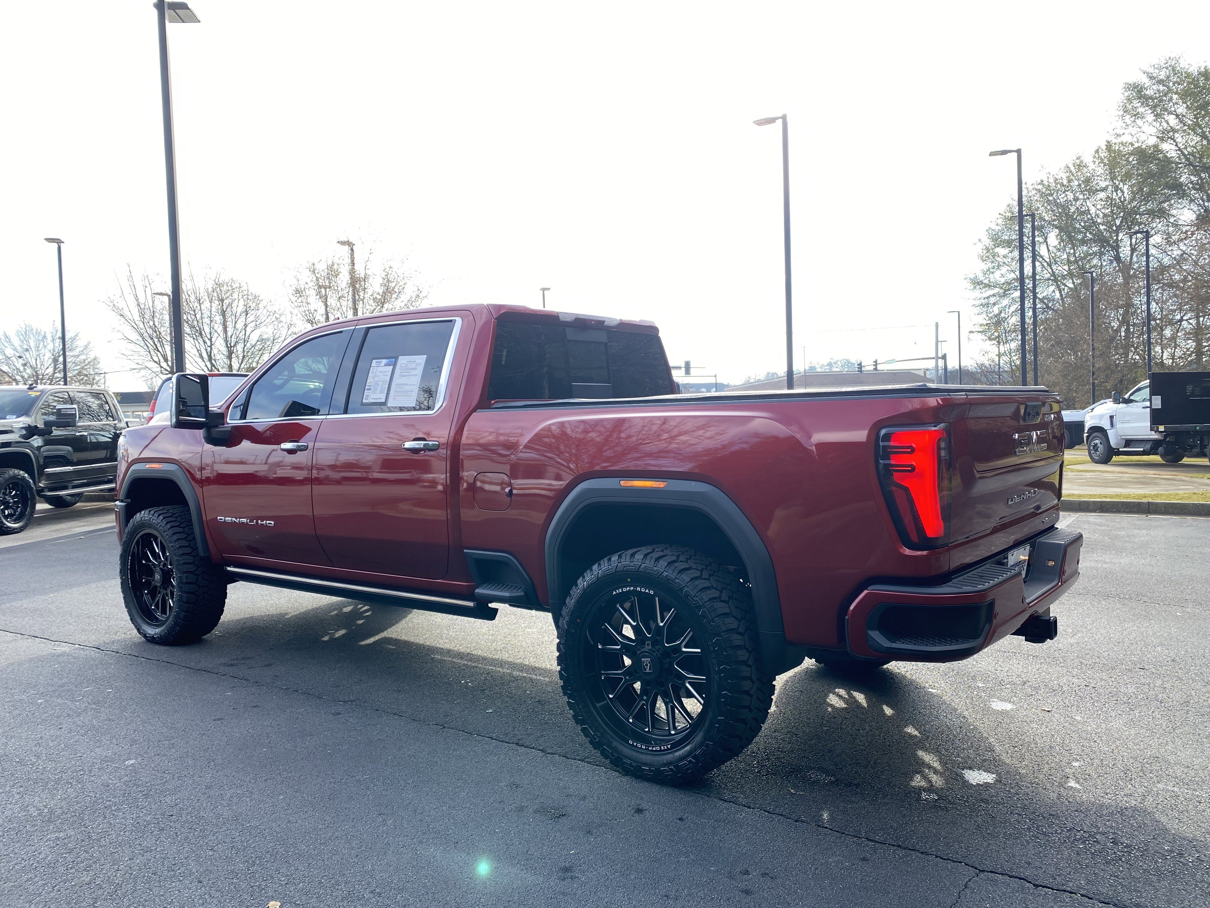 Used 2024 GMC Sierra 2500 Denali w/ Denali Reserve Package image 7