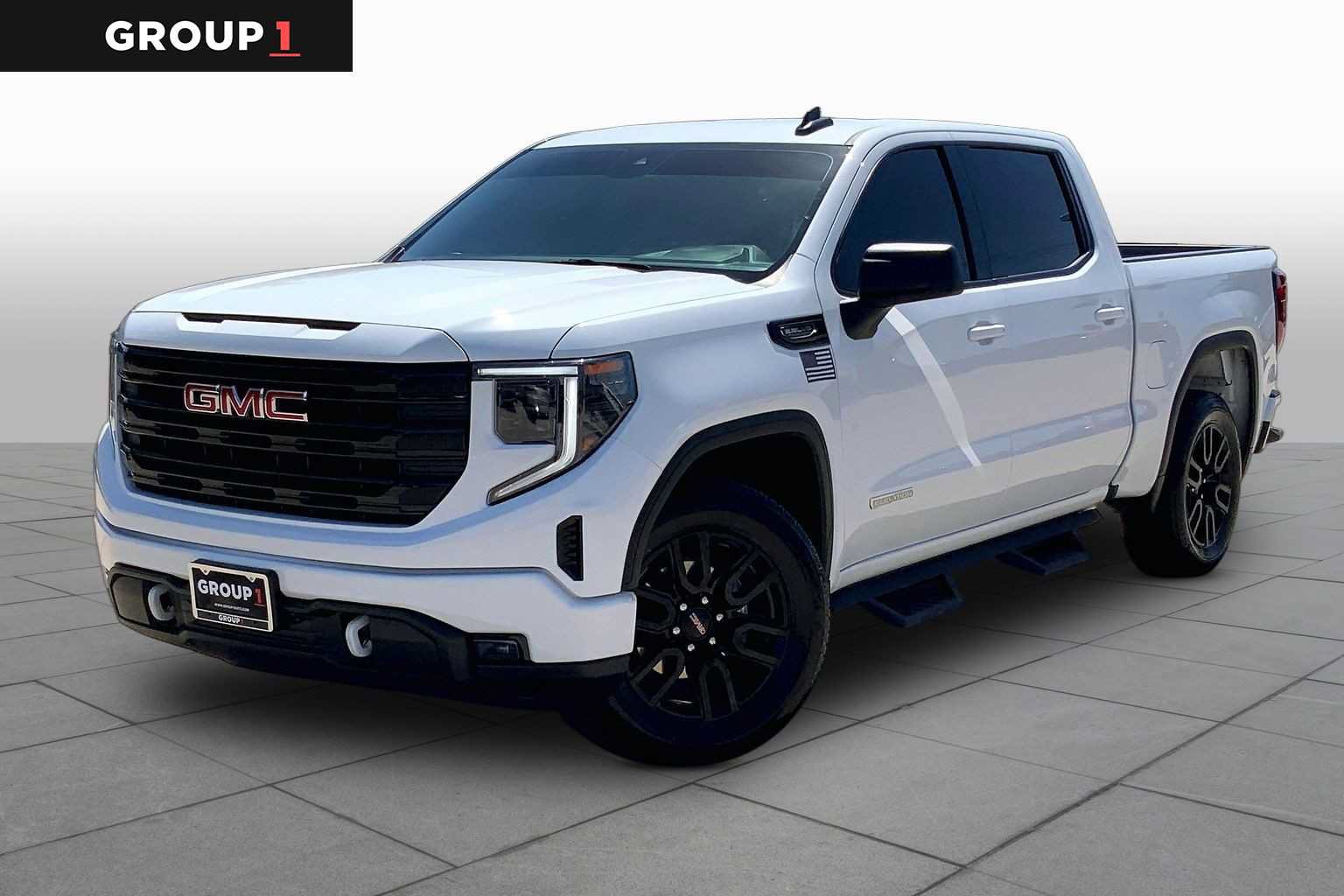 Used 2025 GMC Sierra 1500 Elevation RWD image 1