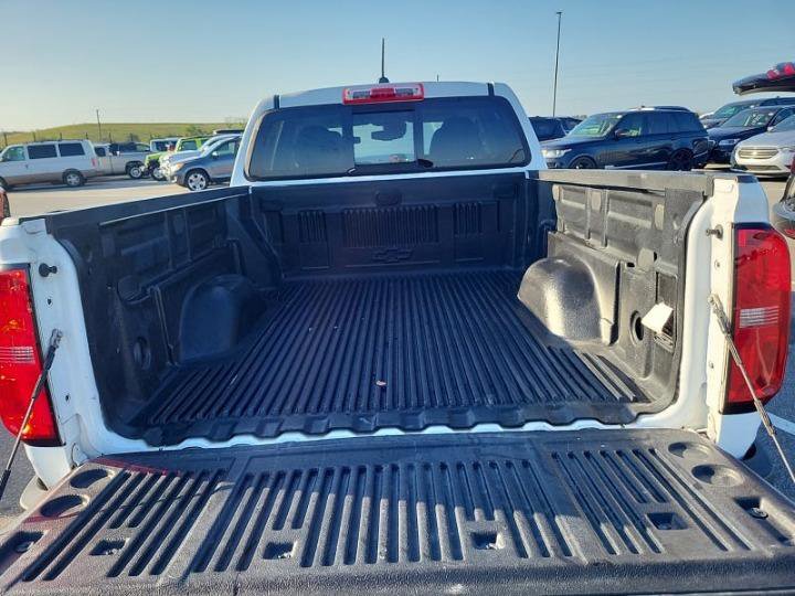 Used 2016 Chevrolet Colorado LT w/ LT Convenience Package AWD/4WD image 12