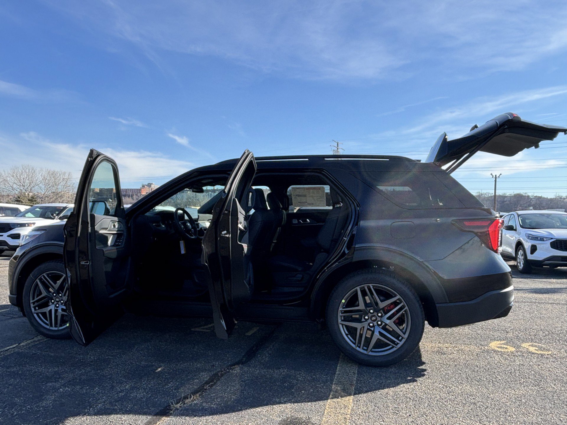 New 2026 Ford Explorer ST image 5