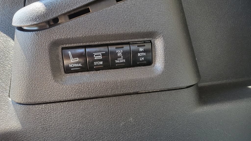Used 2014 Ford Flex Limited w/ Equipment Group 303A AWD/4WD image 13