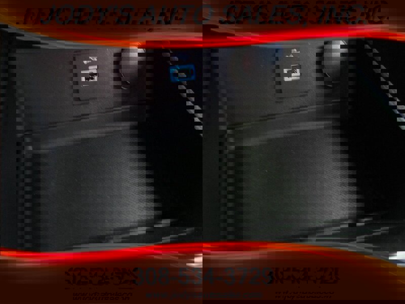 Used 2018 Ford Fusion SE w/ Equipment Group 201A image 21