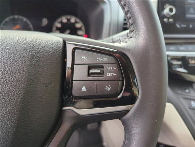 Used 2025 Honda Odyssey EX-L image 16